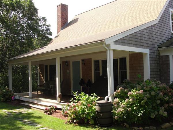 Single Family Home for Sale, ListingId:17342968, location: 1135 Service Rd Barnstable 02630