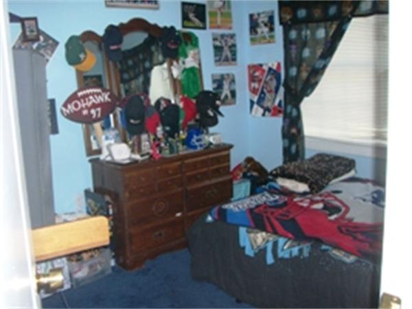 Viewing Image 9