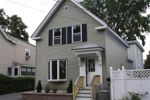Single Family Home for Sale, ListingId:17342955, location: 1 Richardson Ave Lowell 01850
