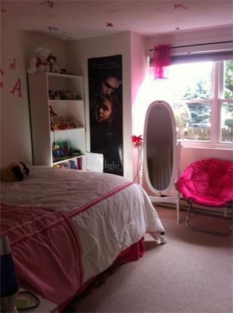 Viewing Image 7