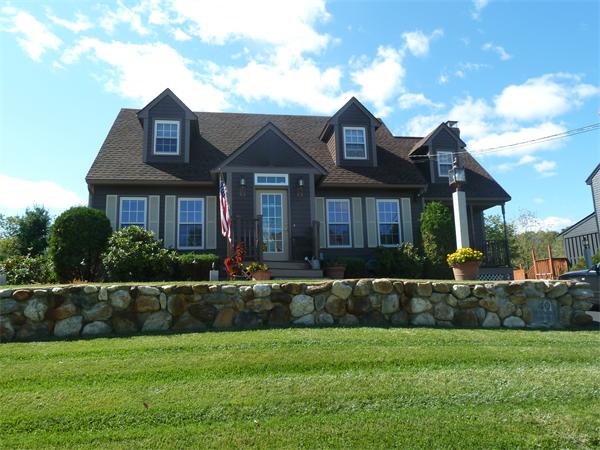 Single Family Home for Sale, ListingId:17355806, location: 40 Brookside Drive Gardner 01440