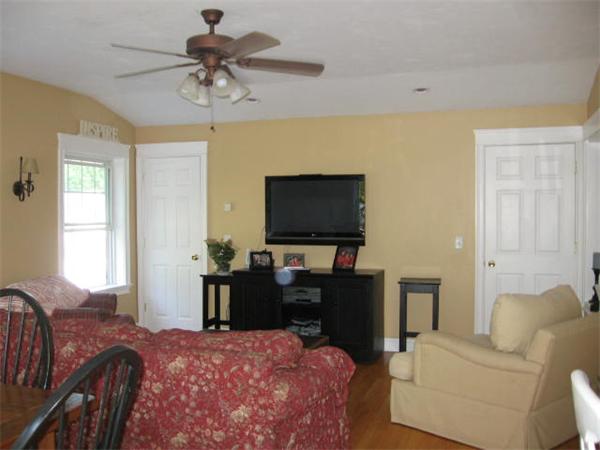 Viewing Image 4
