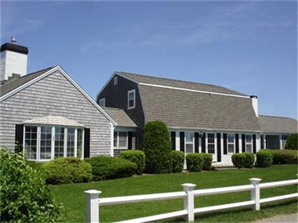 Single Family Home for Sale, ListingId:17366078, location: 86 Short Beach Rd Centerville 02632