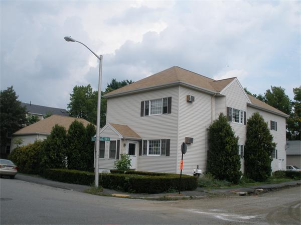 Multi Family for Sale, ListingId:17485098, location: 75 Vale St Worcester 01604