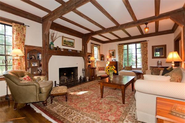 Single Family Home for Sale, ListingId:17485143, location: 9 Felsdale Close Winchester 01890