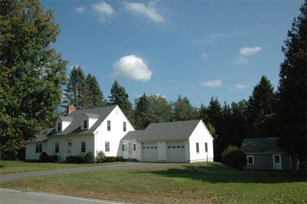 Single Family Home for Sale, ListingId:17485179, location: 1350 Pleasant St Athol 01331