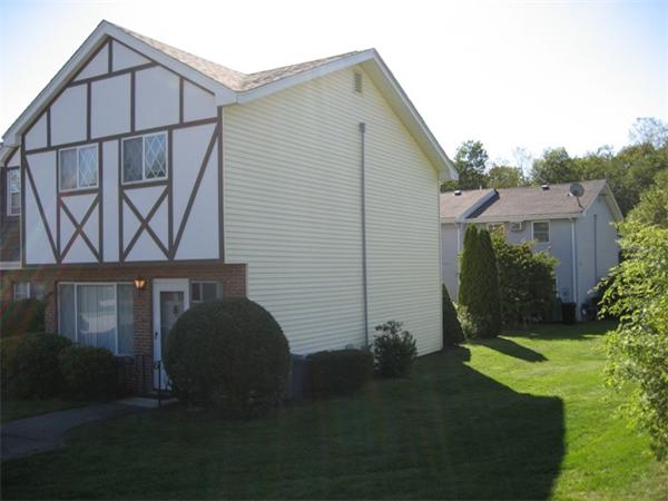 Single Family Home for Sale, ListingId:17490129, location: 945 Riverside Drive Methuen 01844