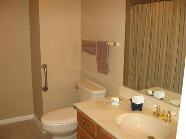 Viewing Image 9