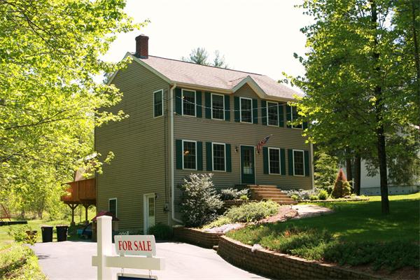 Real Estate for Sale, ListingId:17490102, location: 1088 Alger Street Winchendon 01475