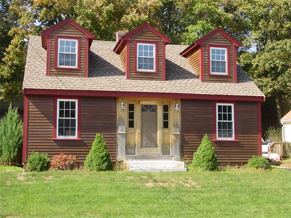 Single Family Home for Sale, ListingId:17490166, location: 71 1/2 Washington Street Groveland 01834