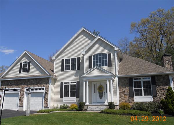 Single Family Home for Sale, ListingId:18472941, location: 7 Hastings Circle Methuen 01844