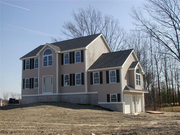 Real Estate for Sale, ListingId:17517594, location: 100 Cart Path Road Dracut 01826