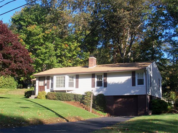 Real Estate for Sale, ListingId:17583376, location: 2 Greenbriar Ln Holden 01520