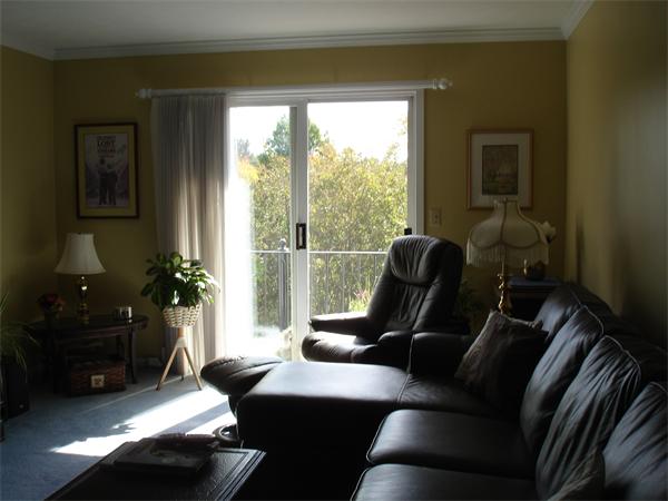Viewing Image 6