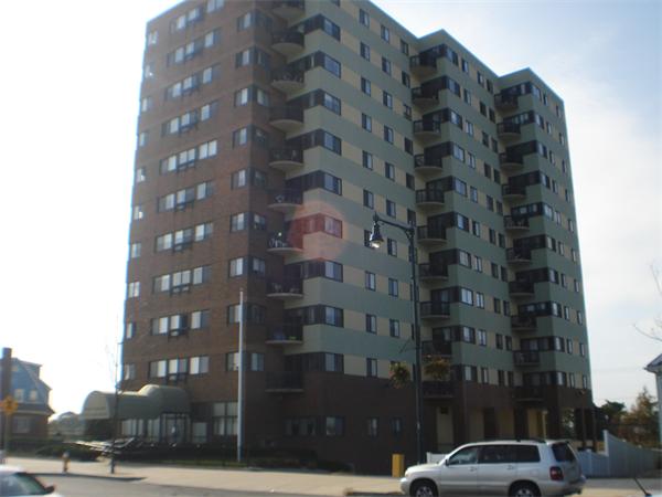 Single Family Home for Sale, ListingId:17583436, location: 474 Revere Beach Boulevard Revere 02151