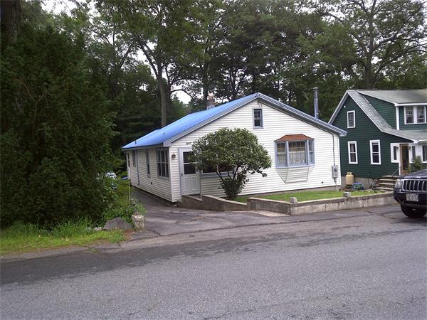 Single Family Home for Sale, ListingId:17583387, location: 15 Elm Rd Westford 01886