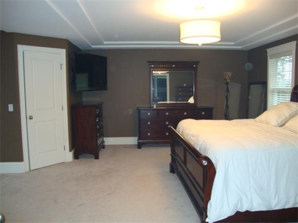 Viewing Image 12