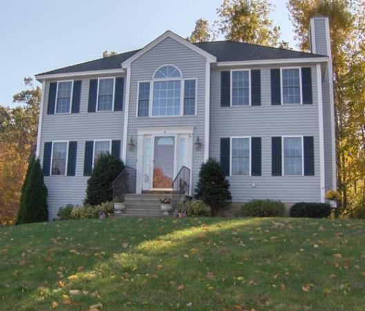 Single Family Home for Sale, ListingId:17735214, location: 6 Homestead Ln Leicester 01524
