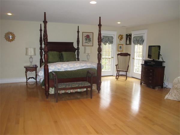Viewing Image 16