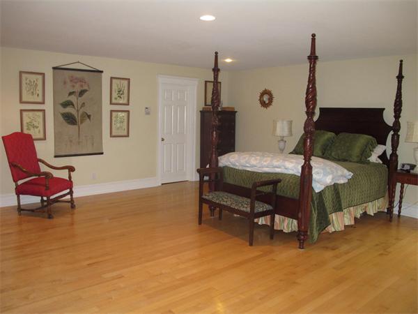 Viewing Image 17