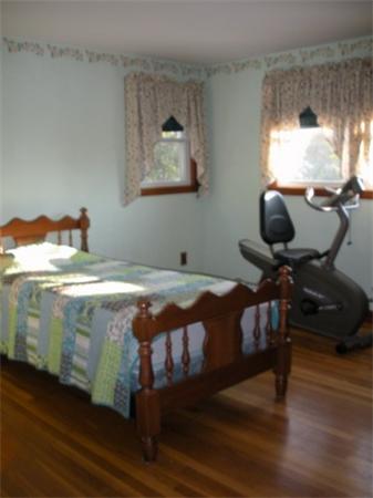 Viewing Image 9