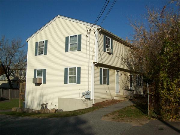 Single Family Home for Sale, ListingId:17735572, location: 86 Central St Peabody 01960