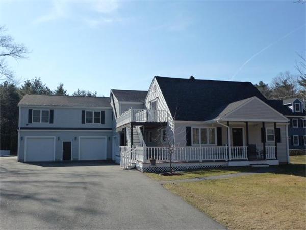 Single Family Home for Sale, ListingId:17744426, location: 37 Oak St Billerica 01821