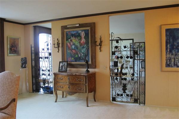 Viewing Image 7