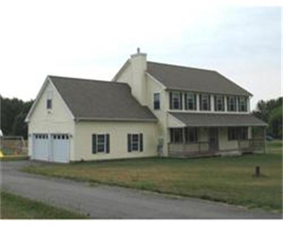 Single Family Home for Sale, ListingId:18474210, location: 433 East Thompson road Thompson 06277