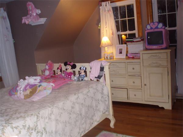 Viewing Image 9