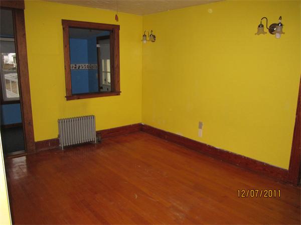 Viewing Image 14