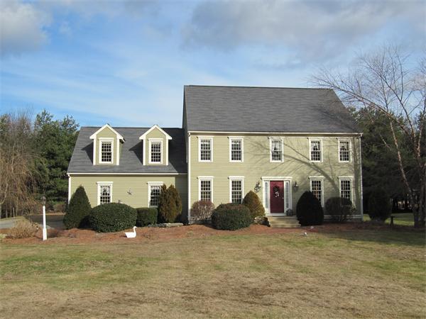 Single Family Home for Sale, ListingId:17821063, location: 9 Michael Drive Sutton 01590