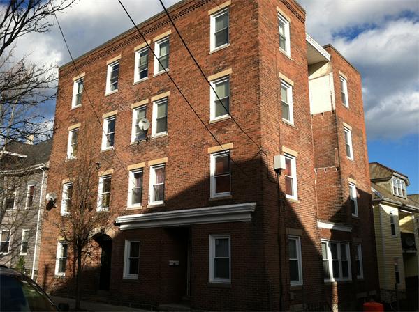 Multi Family for Sale, ListingId:17832984, location: 31 Salem St Salem 01970