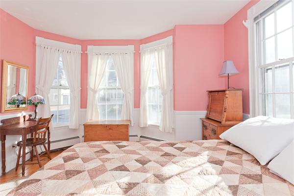 Viewing Image 4