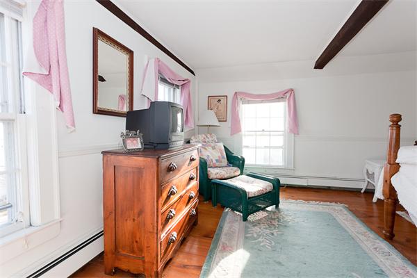 Viewing Image 7