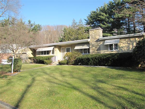 Single Family Home for Sale, ListingId:17832981, location: 7 Ellis Drive Worcester 01609
