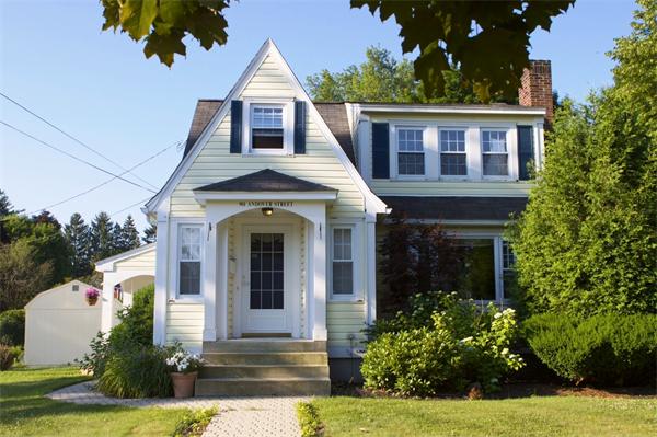 Single Family Home for Sale, ListingId:17865614, location: 901 Andover St Lowell 01852