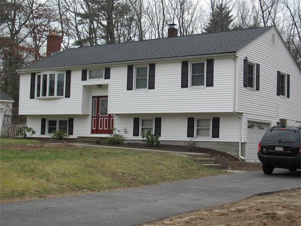 Single Family Home for Sale, ListingId:17865597, location: 229 Pollard Road Northbridge 01534