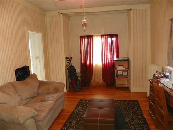 Viewing Image 6