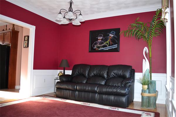 Viewing Image 9