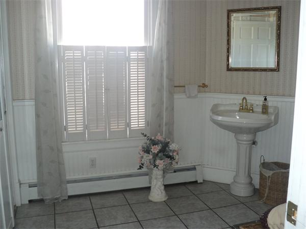 Viewing Image 22