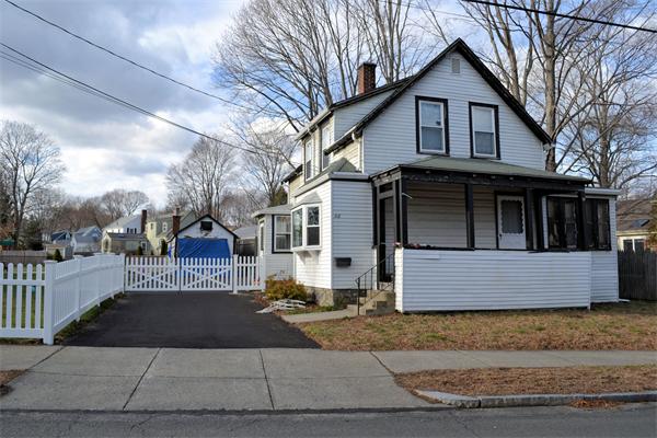 Single Family Home for Sale, ListingId:17870983, location: 218 Vernon St Wakefield 01880