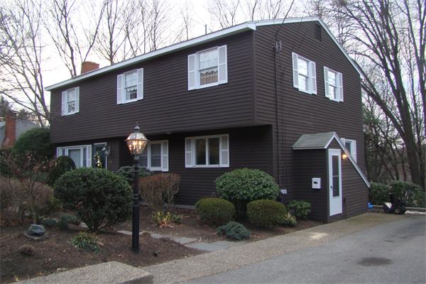 Single Family Home for Sale, ListingId:17871021, location: 376 West St Reading 01867