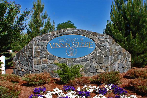 Single Family Home for Sale, ListingId:17875997, location: 28 America Way Salem 01970
