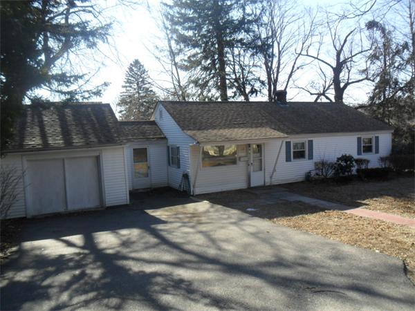 Single Family Home for Sale, ListingId:17899050, location: 12 John St Methuen 01844