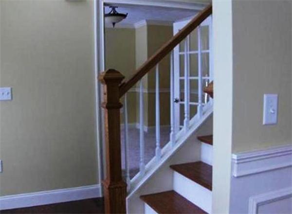 Viewing Image 7