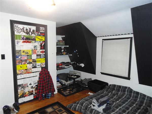 Viewing Image 23