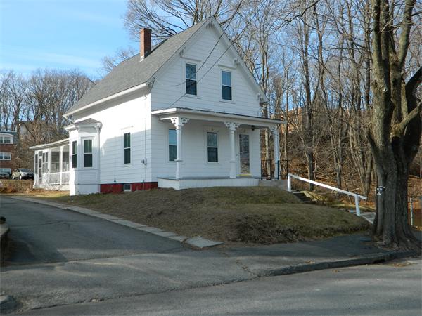 Single Family Home for Sale, ListingId:17911437, location: 74 Locust Ave Worcester 01604