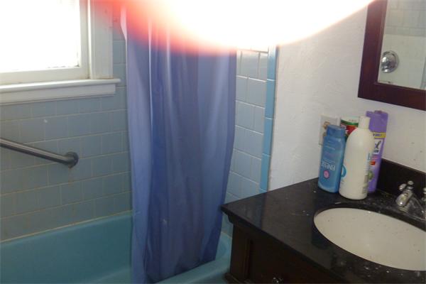 Viewing Image 10