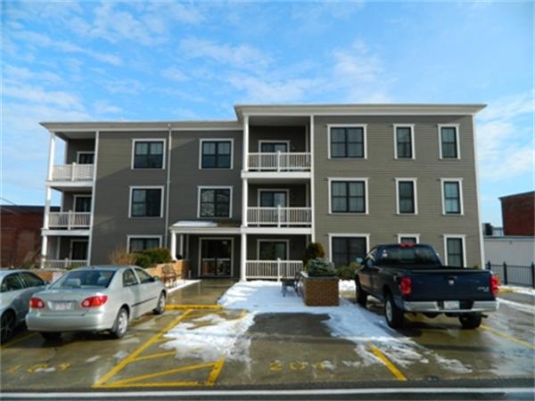 Real Estate for Sale, ListingId:17931985, location: 75 Main Street Amesbury 01913